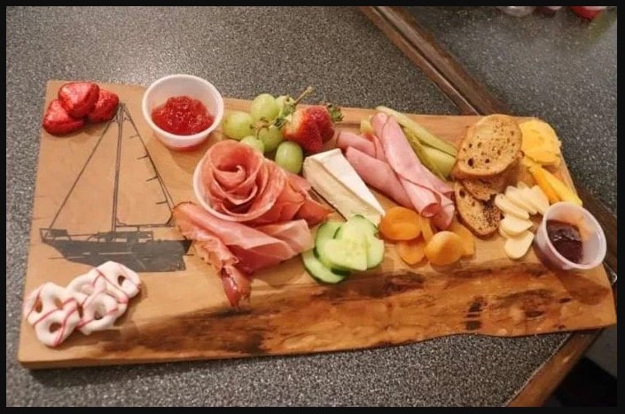 photo of a charcuterie board.
